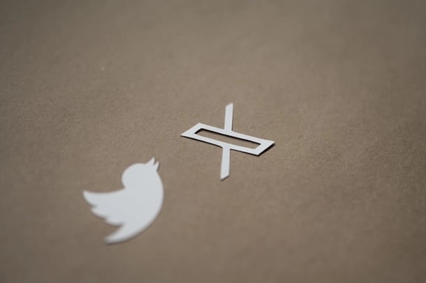 logo X et Twitter