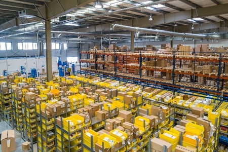stock en entrepôt listé sur une fiche de stock