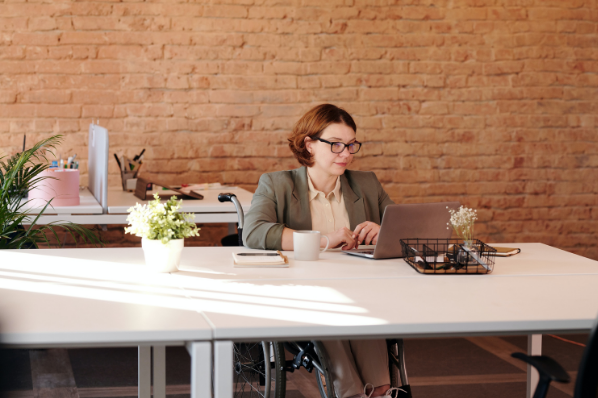 6 exemples d'e-mail de relance professionnel