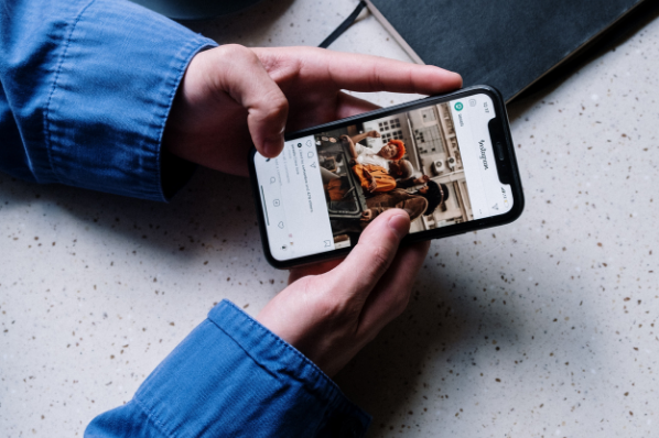 Carrousel Instagram : qu'est-ce que c'est et comment s'en servir&nbsp;?