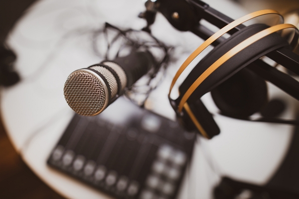 Jules Perignon sur le podcast Les Héros de la vente