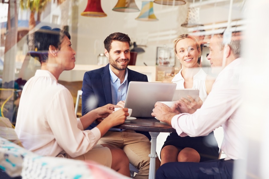 ThinkstockPhotos-meeting