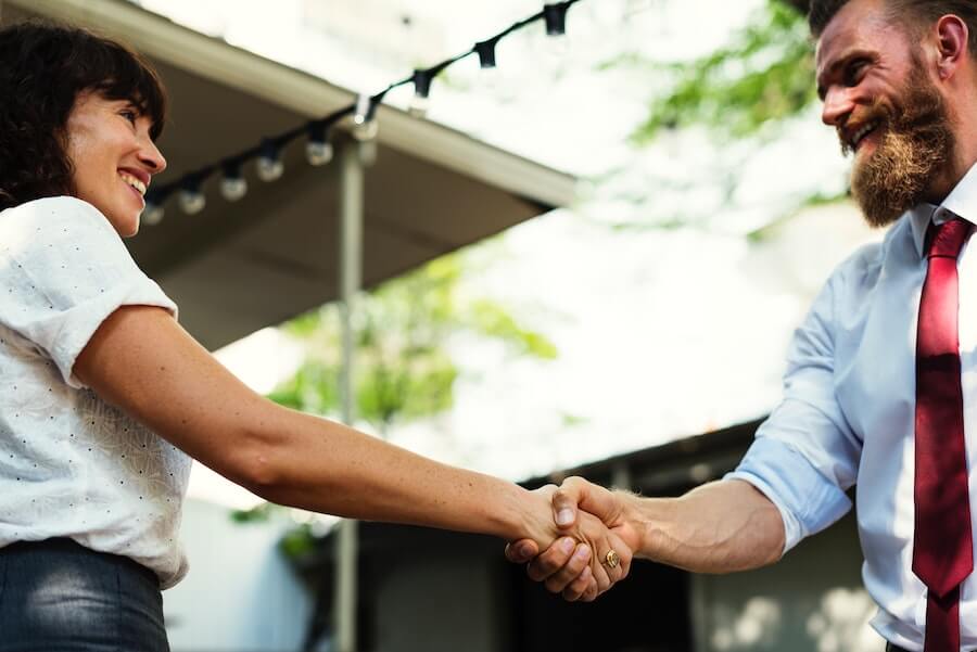 8 conseils pour conclure davantage de ventes B2B