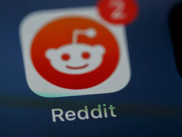 Comment utiliser Reddit en tant que marque : le guide pas à pas