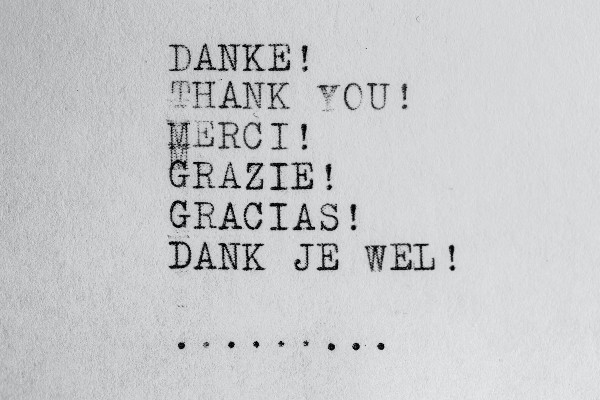 mots de remerciement client dans plusieurs langues
